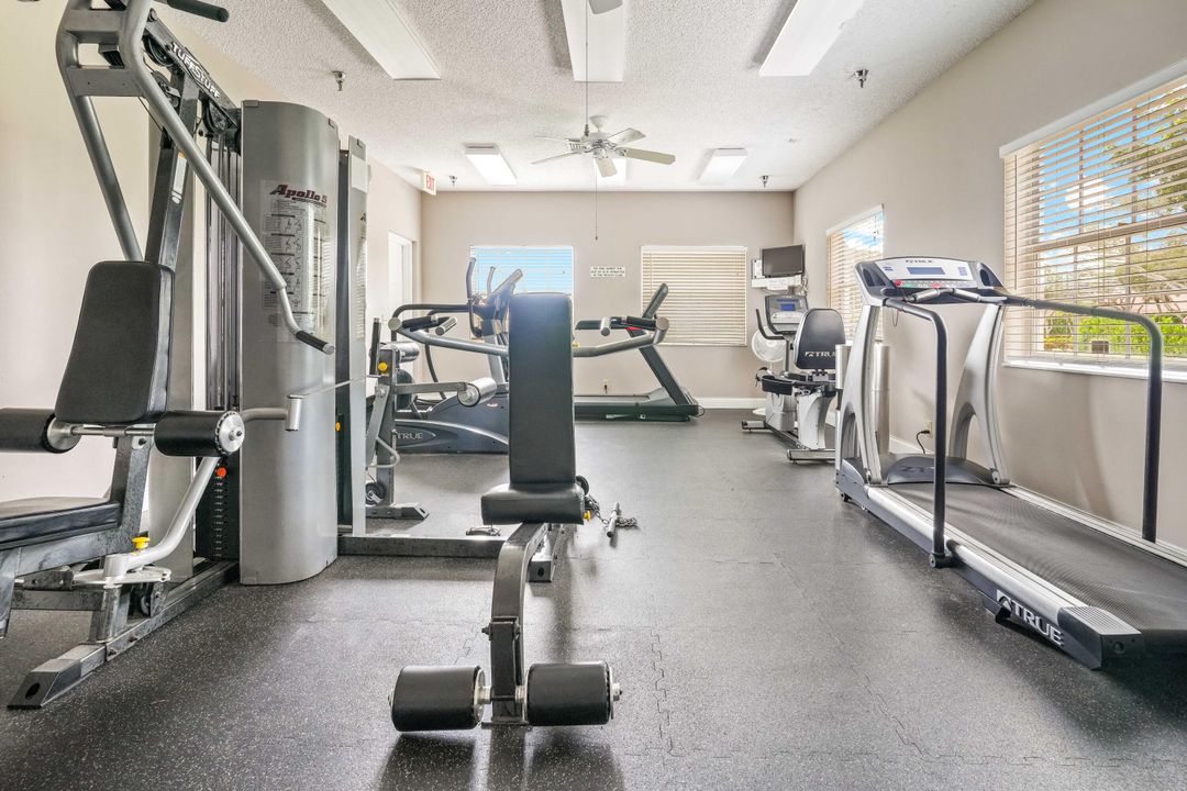 For Rent: $2,500 (3 beds, 2 baths, 1679 Square Feet)