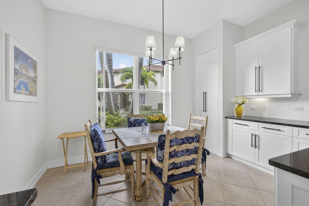 For Sale: $599,900 (2 beds, 2 baths, 2327 Square Feet)