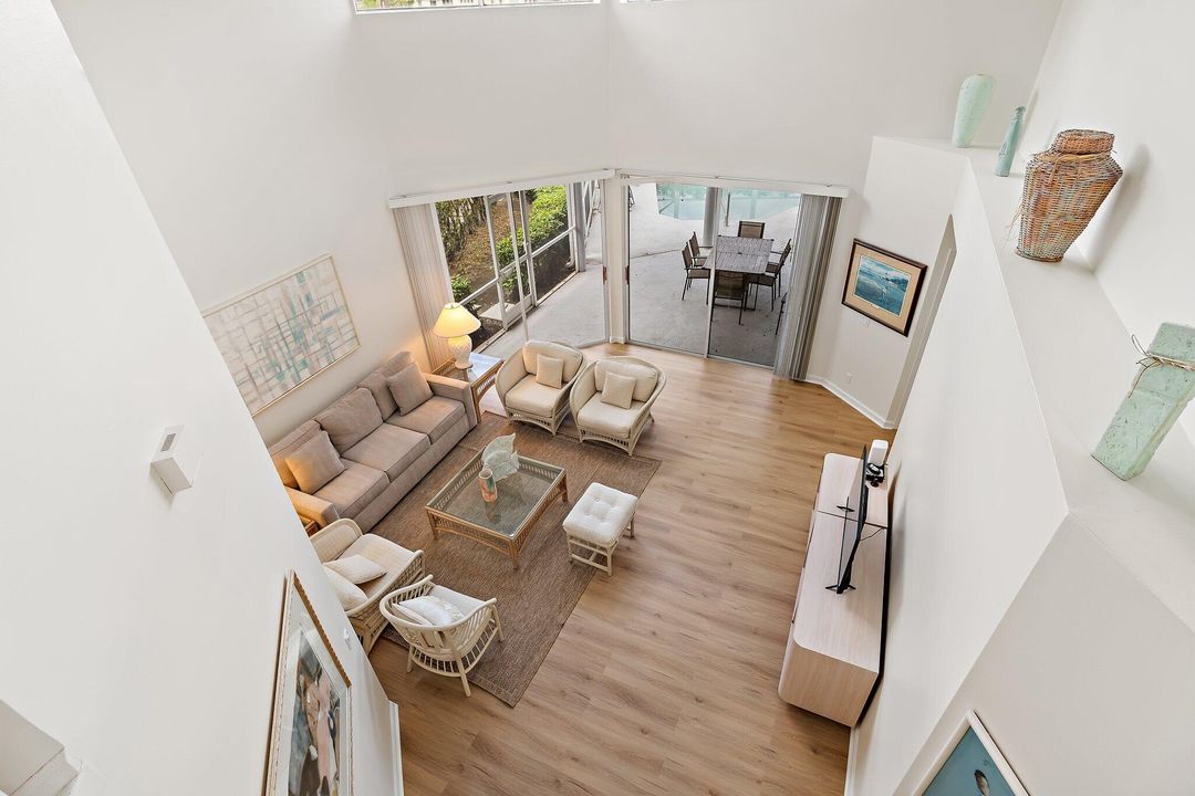 出租: $9,500 (3 贝兹, 2 浴室, 2344 平方英尺)