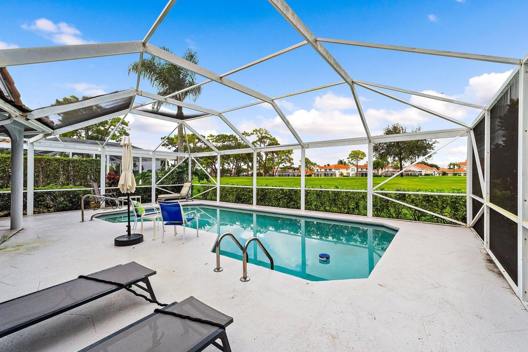 出租: $9,500 (3 贝兹, 2 浴室, 2344 平方英尺)