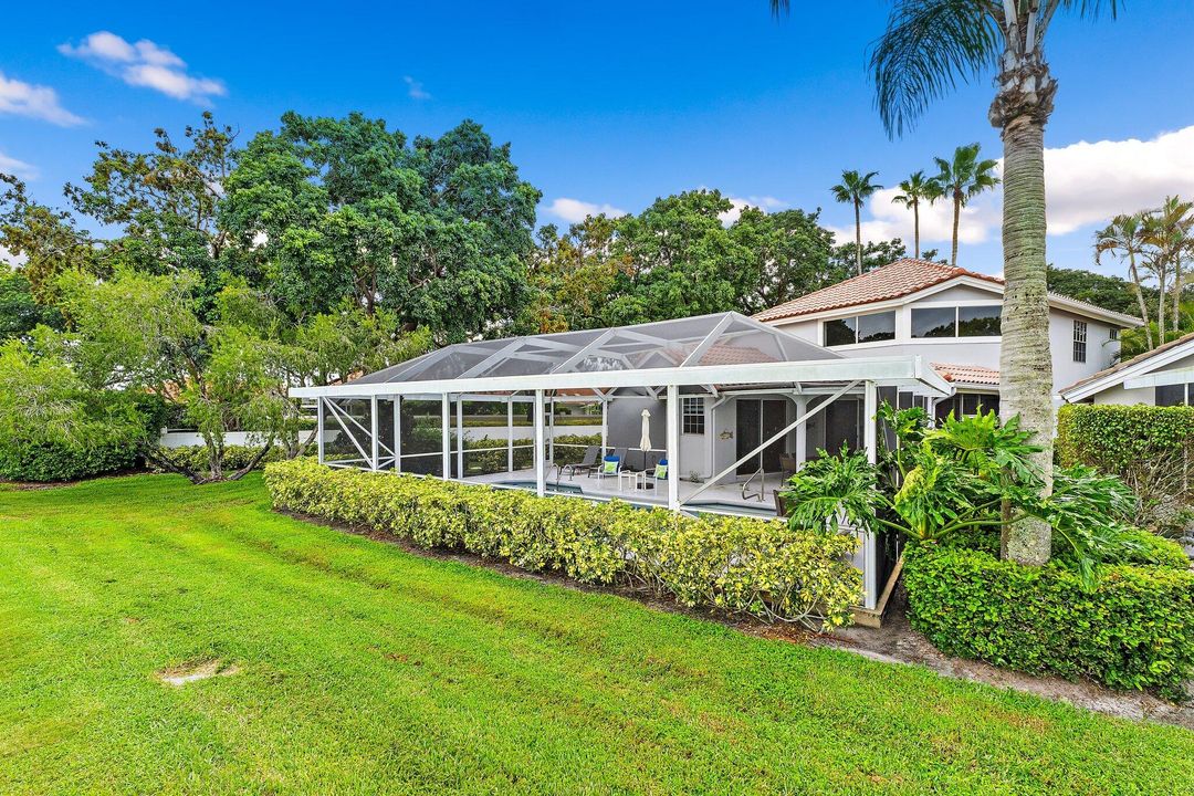 出租: $9,500 (3 贝兹, 2 浴室, 2344 平方英尺)