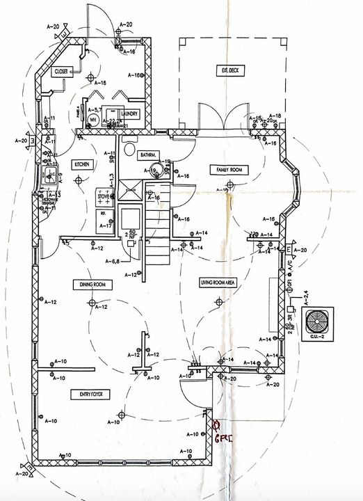 合同活跃: $1,595,000 (2 贝兹, 2 浴室, 1578 平方英尺)