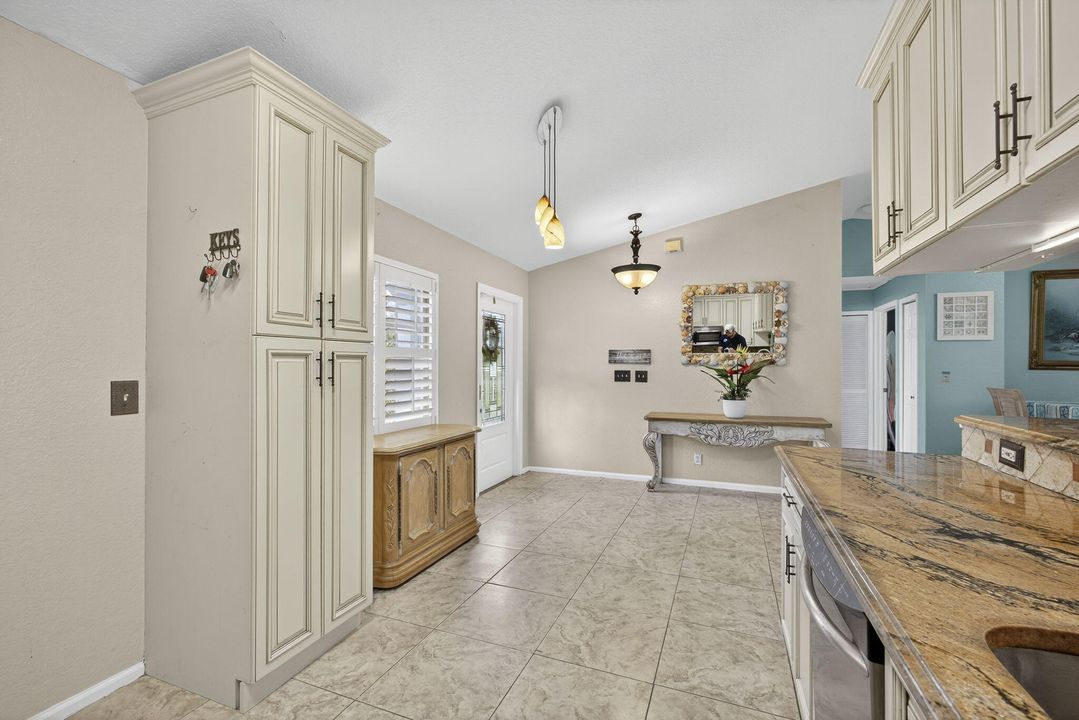 Active With Contract: $575,000 (3 beds, 2 baths, 1352 Square Feet)