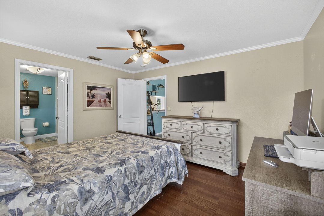 Active With Contract: $575,000 (3 beds, 2 baths, 1352 Square Feet)