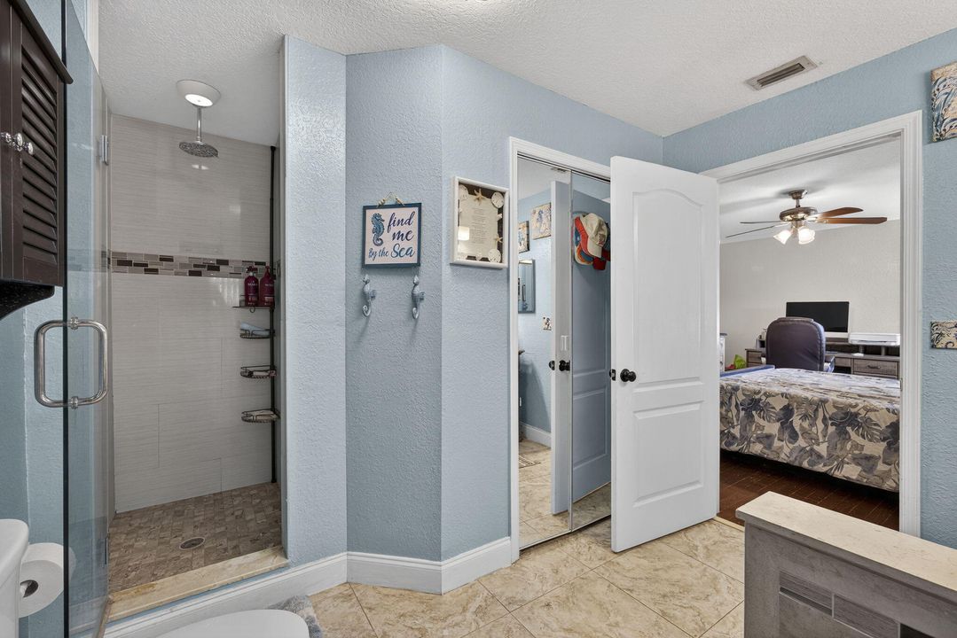 Active With Contract: $575,000 (3 beds, 2 baths, 1352 Square Feet)