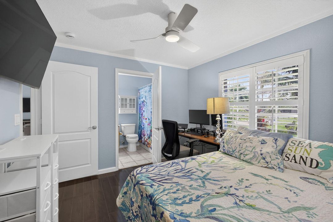 Active With Contract: $575,000 (3 beds, 2 baths, 1352 Square Feet)