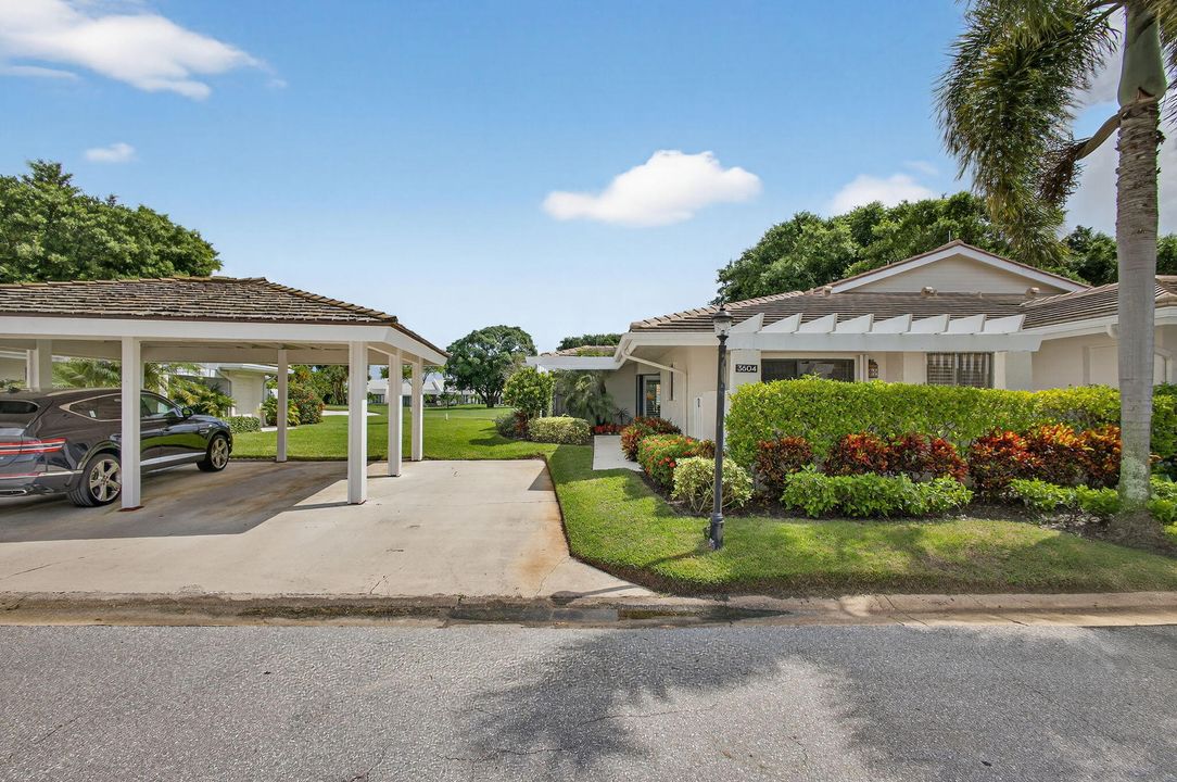 Active With Contract: $719,000 (2 beds, 2 baths, 1430 Square Feet)