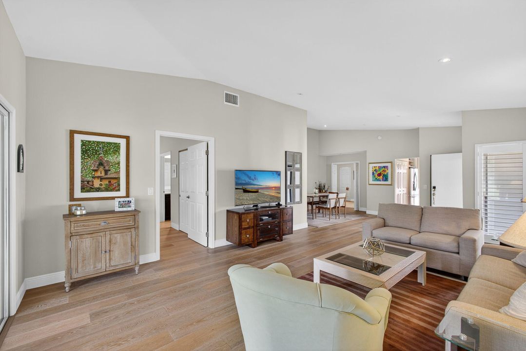 Active With Contract: $719,000 (2 beds, 2 baths, 1430 Square Feet)