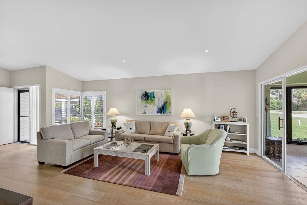 Active With Contract: $719,000 (2 beds, 2 baths, 1430 Square Feet)