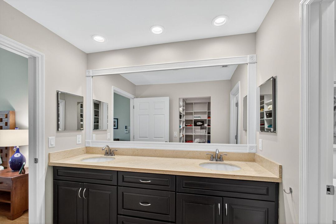 Active With Contract: $719,000 (2 beds, 2 baths, 1430 Square Feet)