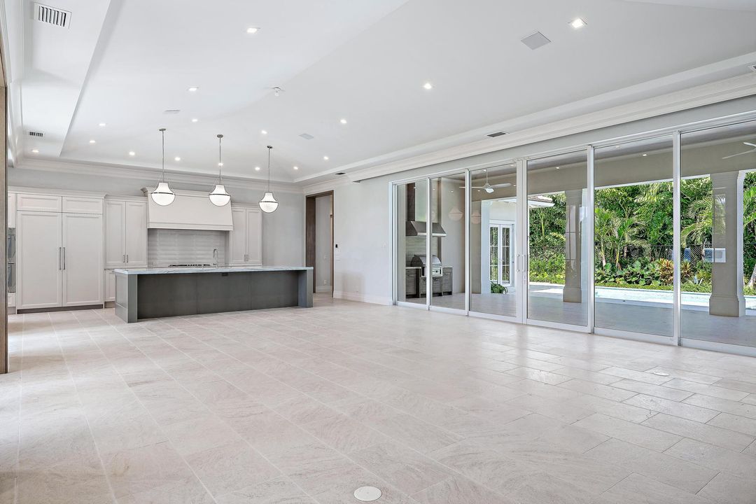 待售: $4,680,000 (4 贝兹, 4 浴室, 4123 平方英尺)