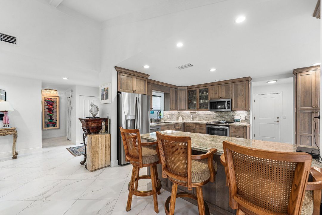 Active With Contract: $719,000 (3 beds, 2 baths, 2720 Square Feet)