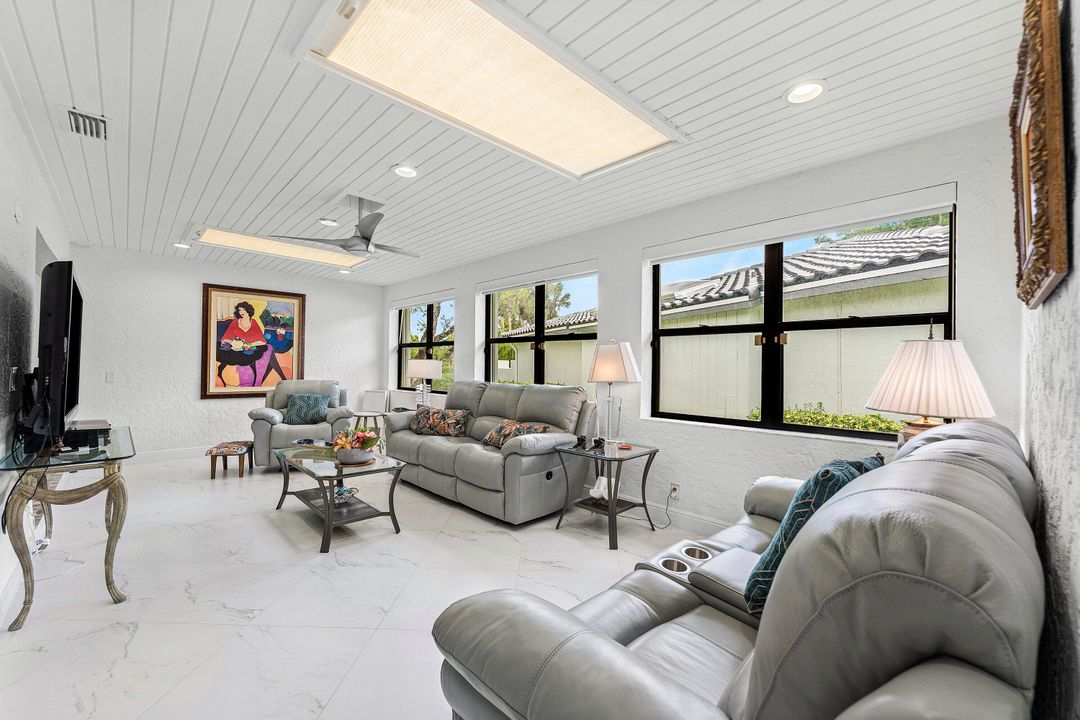 Active With Contract: $719,000 (3 beds, 2 baths, 2720 Square Feet)