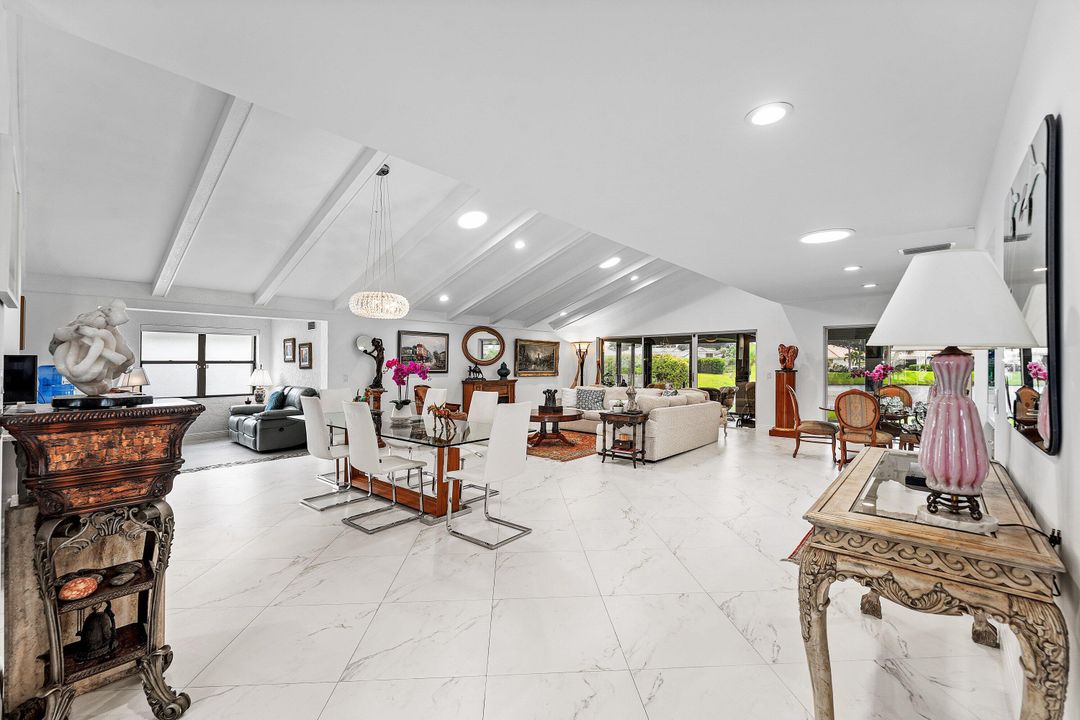 Active With Contract: $719,000 (3 beds, 2 baths, 2720 Square Feet)