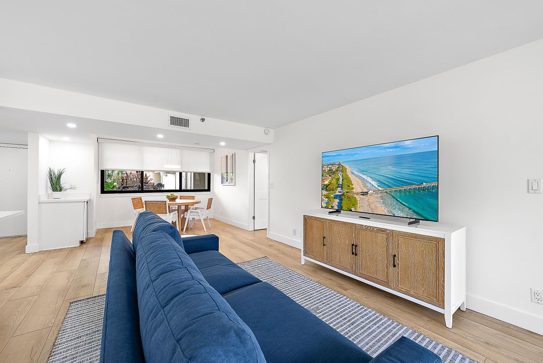 В аренду: $6,500 (2 спален, 2 ванн, 1441 Квадратных фут)