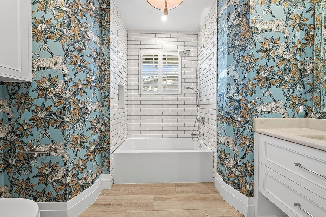 На продажу: $4,980,000 (3 спален, 3 ванн, 2654 Квадратных фут)