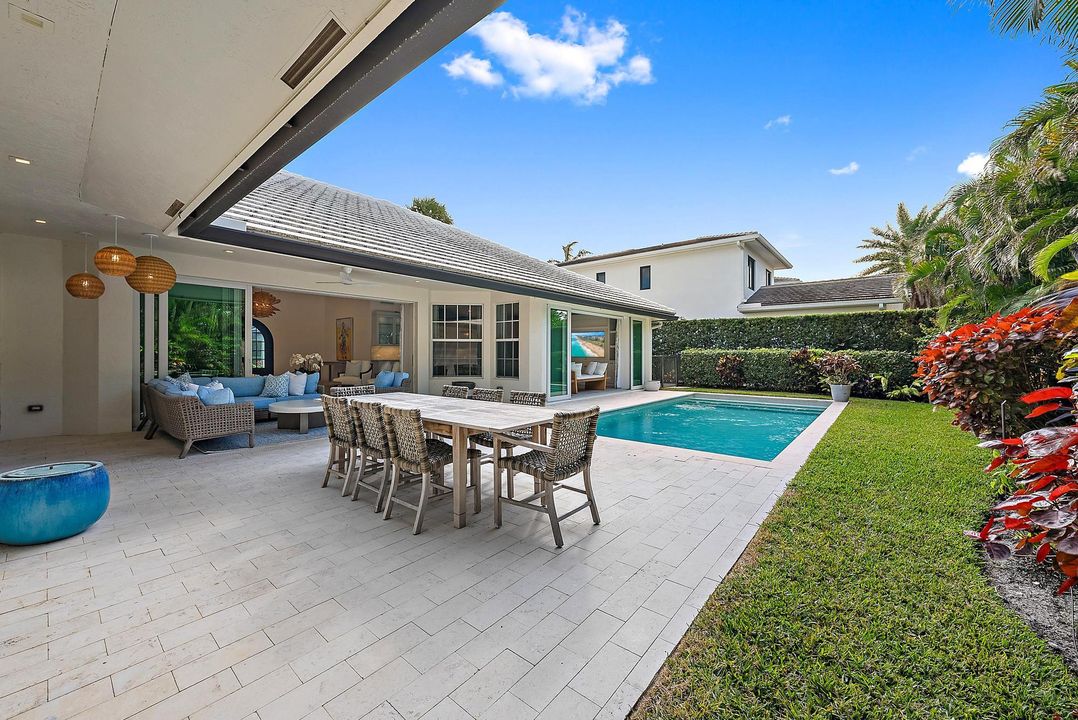 На продажу: $4,980,000 (3 спален, 3 ванн, 2654 Квадратных фут)