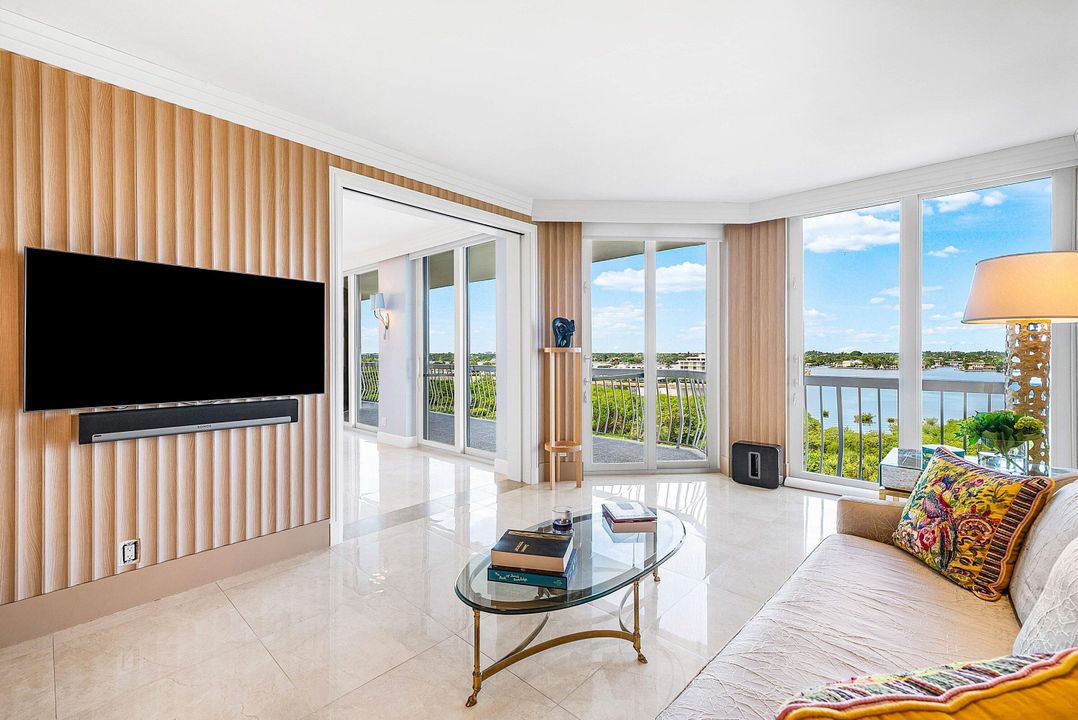 For Sale: $4,495,000 (3 beds, 3 baths, 3256 Square Feet)