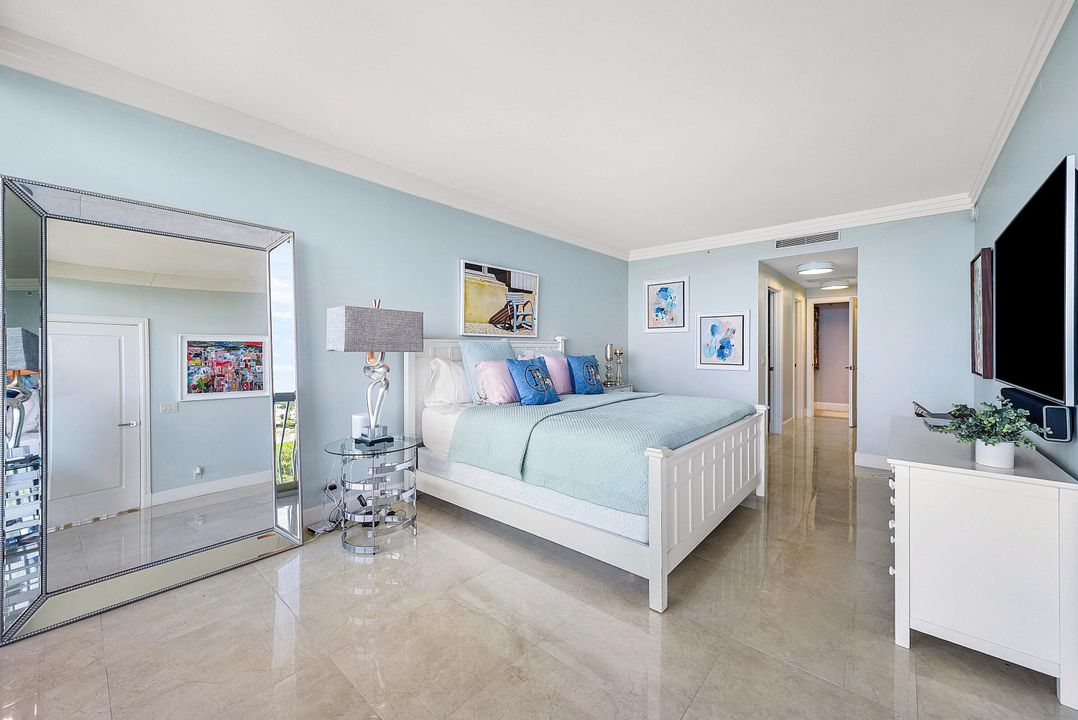 For Sale: $4,495,000 (3 beds, 3 baths, 3256 Square Feet)