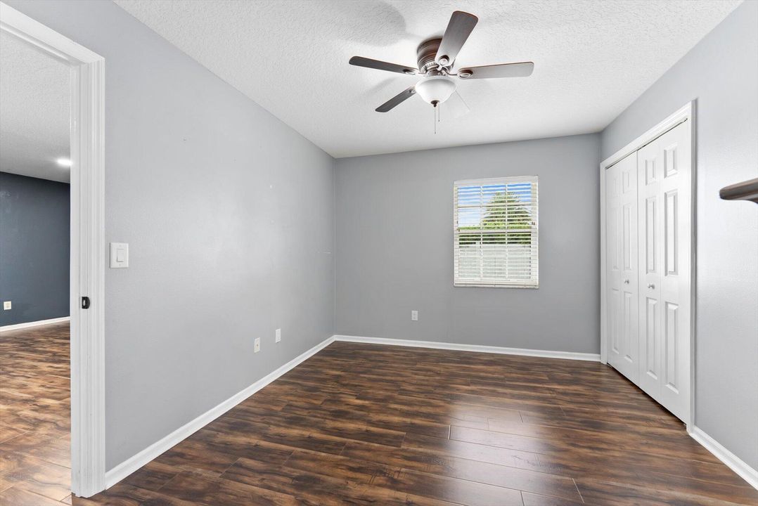 Active With Contract: $785,000 (5 beds, 3 baths, 2611 Square Feet)