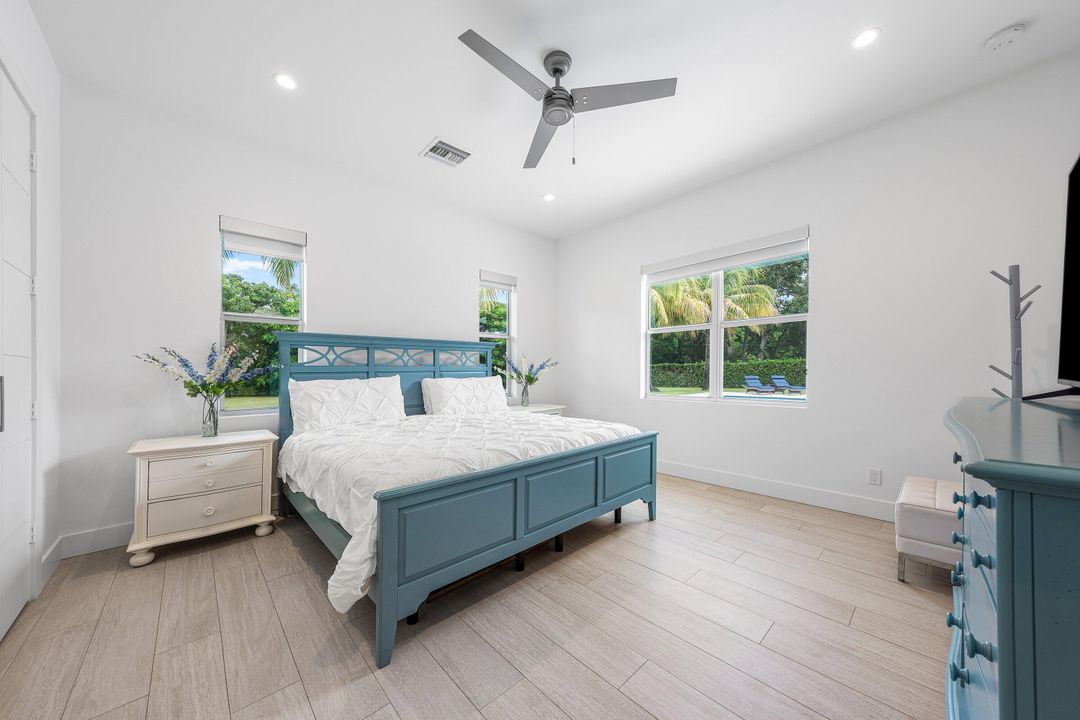 待售: $7,600,000 (7 贝兹, 6 浴室, 8130 平方英尺)