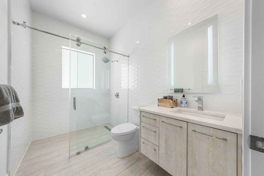 待售: $7,600,000 (7 贝兹, 6 浴室, 8130 平方英尺)