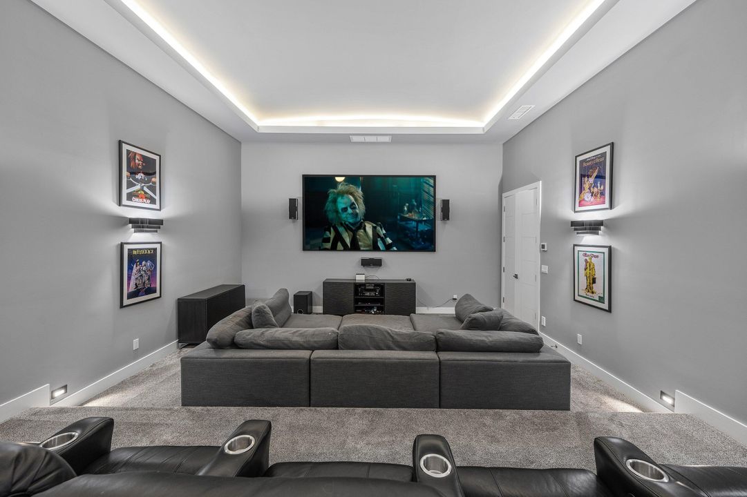 待售: $7,600,000 (7 贝兹, 6 浴室, 8130 平方英尺)