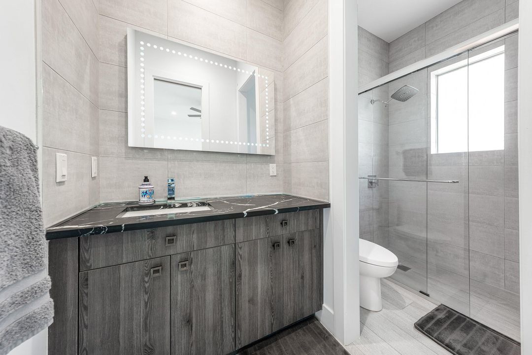 待售: $7,600,000 (7 贝兹, 6 浴室, 8130 平方英尺)