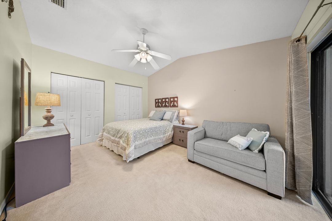 Под контрактом: $199,000 (2 спален, 2 ванн, 1280 Квадратных фут)