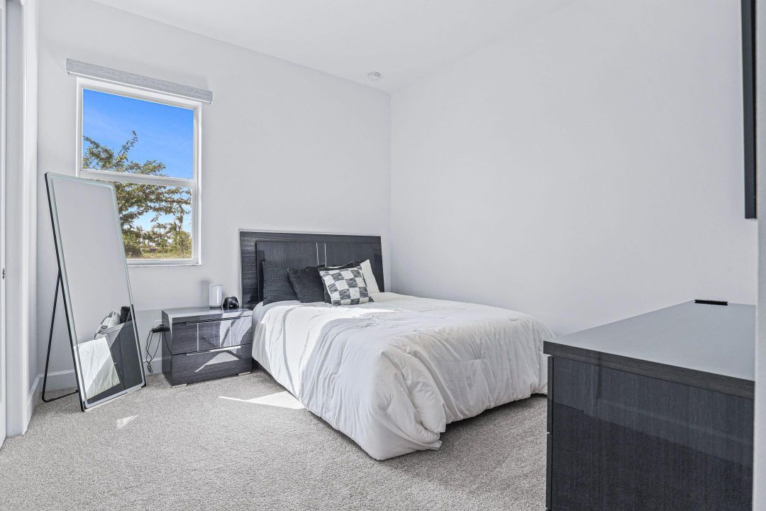 For Rent: $4,200 (4 beds, 3 baths, 2844 Square Feet)