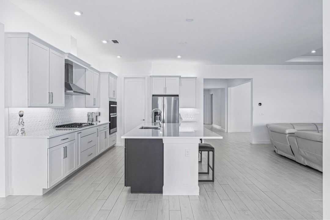 For Rent: $4,200 (4 beds, 3 baths, 2844 Square Feet)