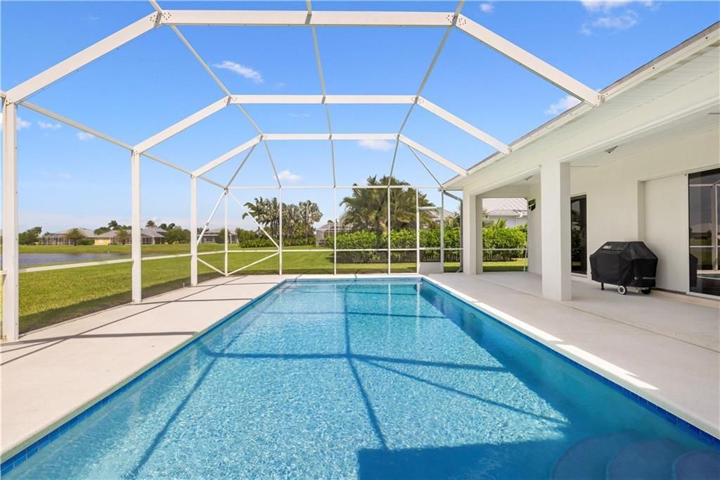 For Sale: $770,000 (4 beds, 3 baths, 2630 Square Feet)