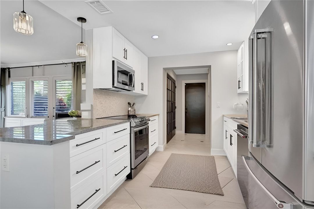 For Rent: $8,500 (3 beds, 2 baths, 1790 Square Feet)