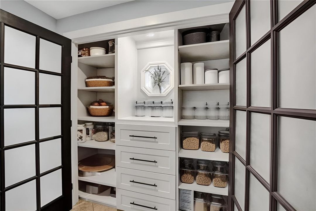 For Rent: $8,500 (3 beds, 2 baths, 1790 Square Feet)