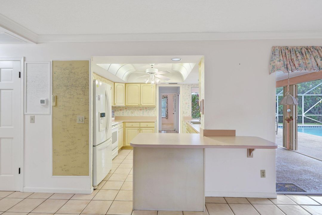 Activo con contrato: $949,000 (3 camas, 3 baños, 1848 Pies cuadrados)