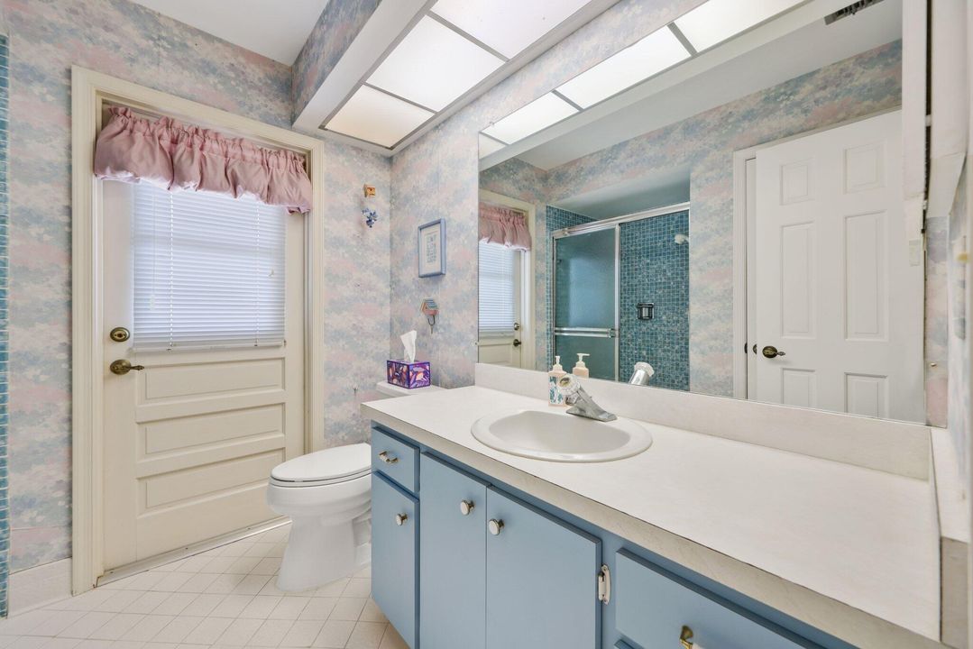 Activo con contrato: $949,000 (3 camas, 3 baños, 1848 Pies cuadrados)