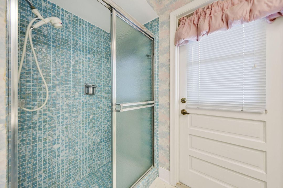 Activo con contrato: $949,000 (3 camas, 3 baños, 1848 Pies cuadrados)