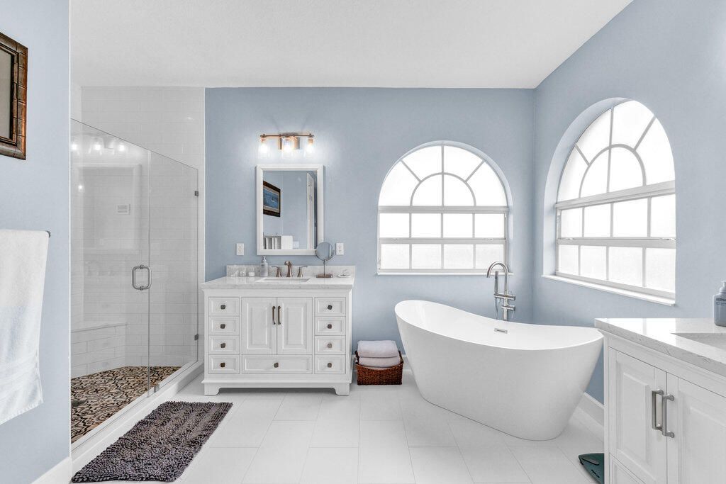 For Sale: $719,900 (5 beds, 3 baths, 3336 Square Feet)