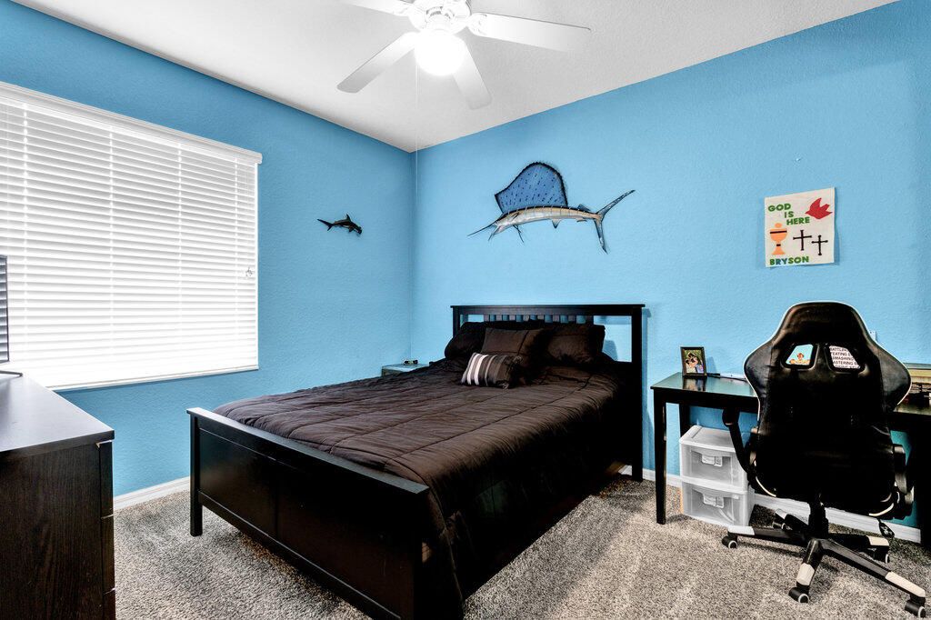 For Sale: $719,900 (5 beds, 3 baths, 3336 Square Feet)