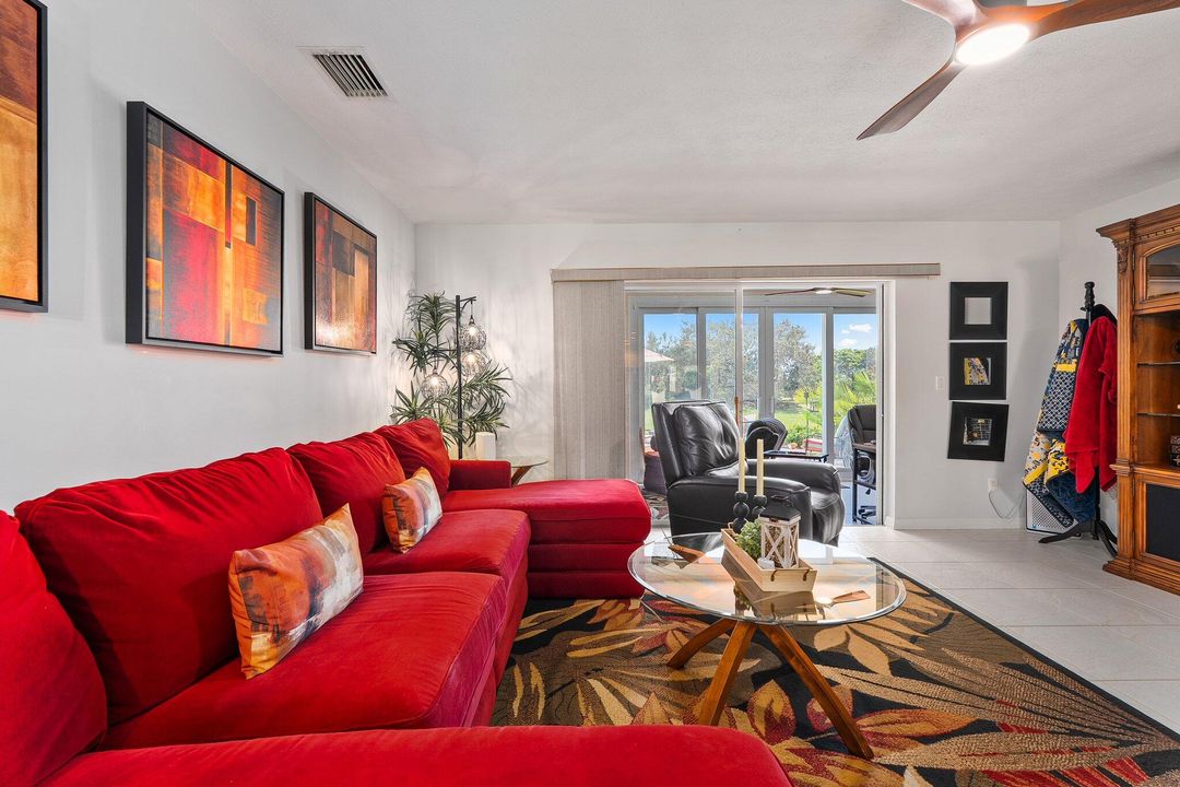 For Sale: $256,600 (2 beds, 2 baths, 1444 Square Feet)