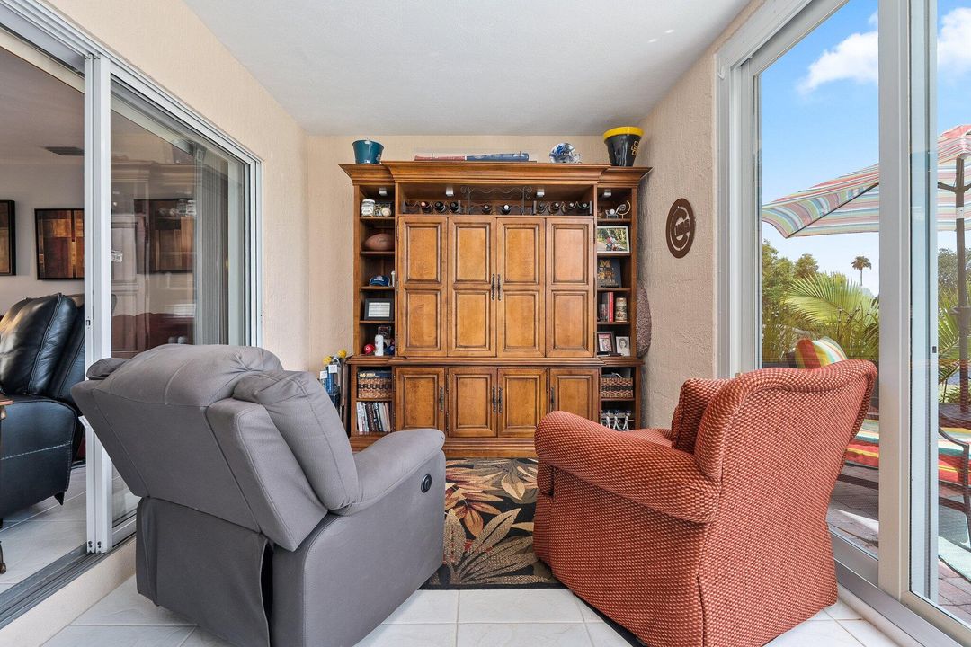 For Sale: $256,600 (2 beds, 2 baths, 1444 Square Feet)