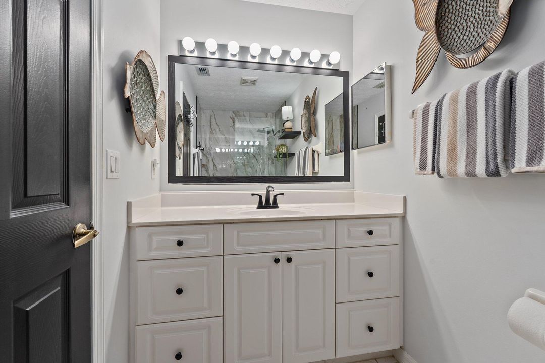 For Sale: $256,600 (2 beds, 2 baths, 1444 Square Feet)