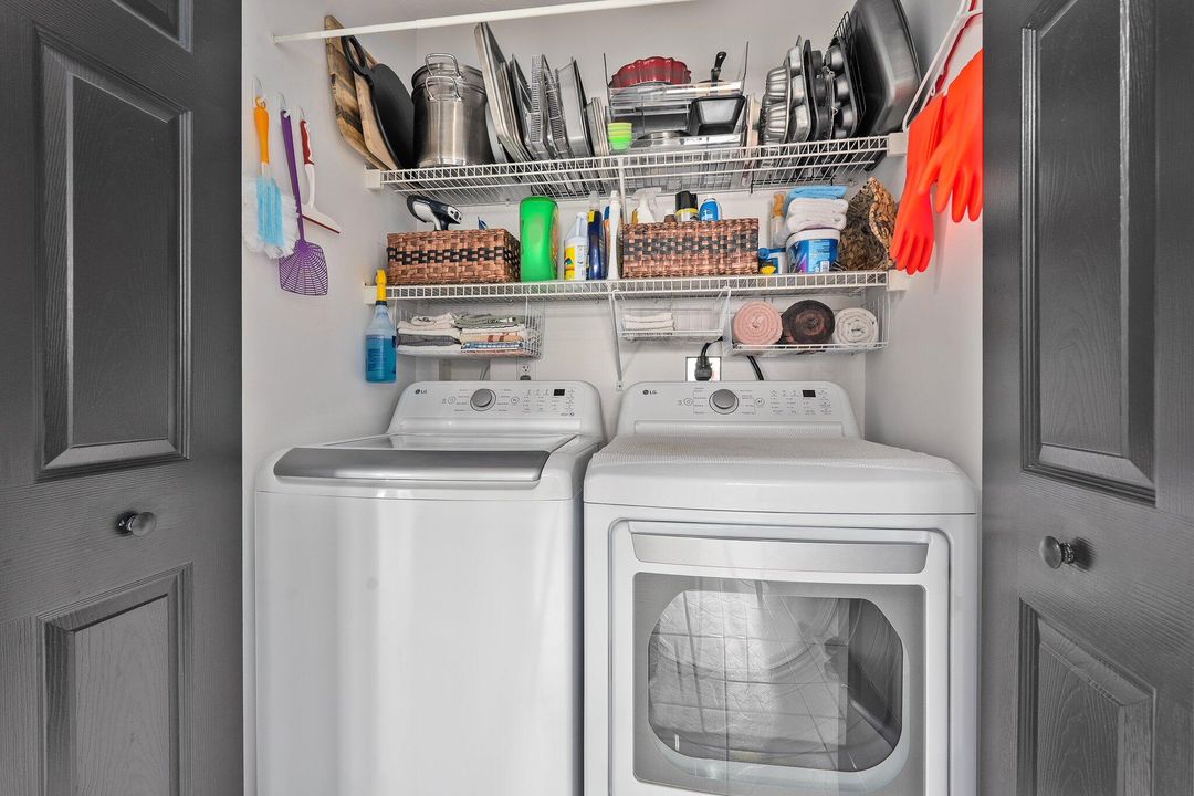 For Sale: $256,600 (2 beds, 2 baths, 1444 Square Feet)