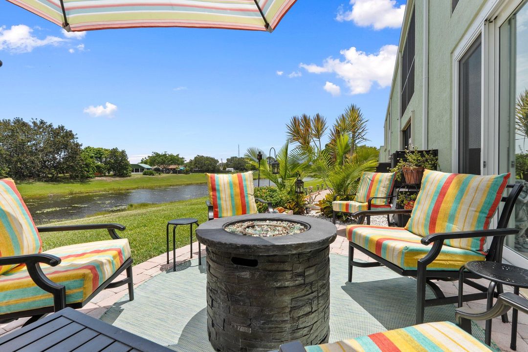 For Sale: $256,600 (2 beds, 2 baths, 1444 Square Feet)