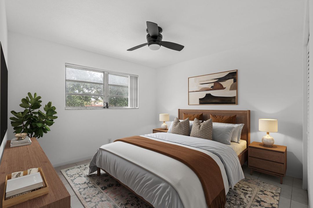 For Rent: $2,395 (2 beds, 1 baths, 920 Square Feet)