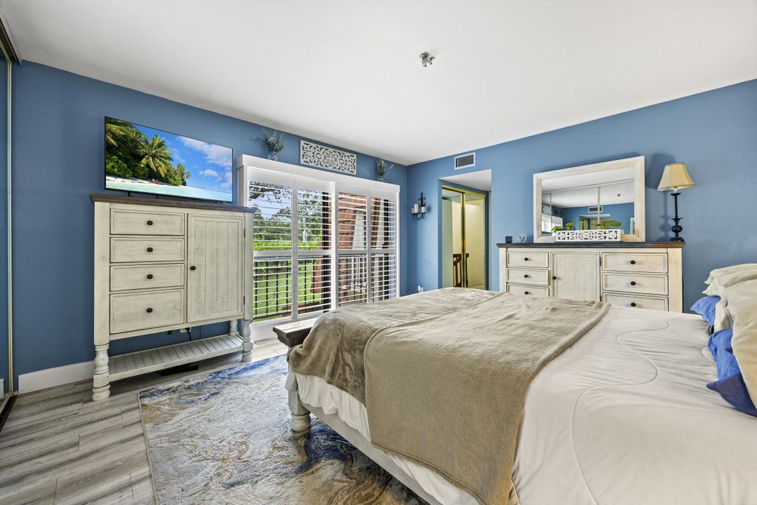 Active With Contract: $354,900 (2 beds, 2 baths, 1232 Square Feet)