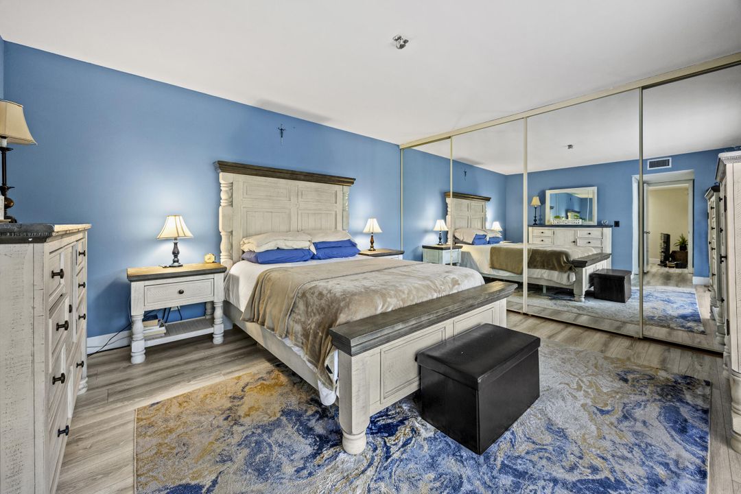 Active With Contract: $354,900 (2 beds, 2 baths, 1232 Square Feet)