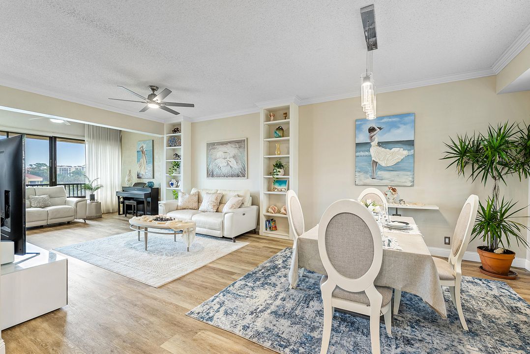 合同活跃: $4,350 (2 贝兹, 2 浴室, 1601 平方英尺)