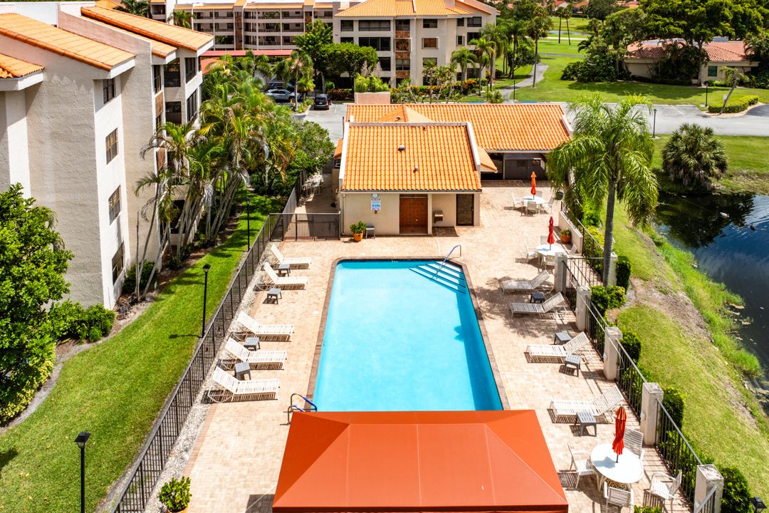 合同活跃: $4,350 (2 贝兹, 2 浴室, 1601 平方英尺)