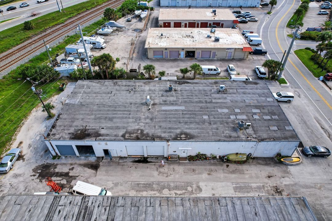 待售: $950,000 (0 贝兹, 0 浴室, 2518 平方英尺)